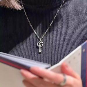 Alternative view of グッチ ネックレス ブランド necklace アラベスク ネックレス 男性 20代 30代 ネックレス キーペンダント メンズ ペア お揃い