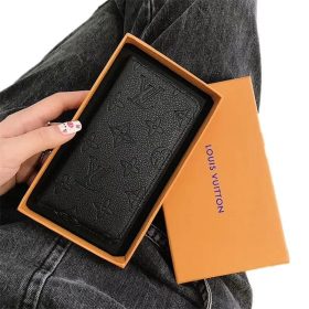 ヴィトン風 iphone17/17pro ケース 手帳 型 アイフォンケース メンズ おしゃれ iphone16/15proケース ブランド コピー ルイヴィトン アイフォン14/13 ケース 革 エンボス加工