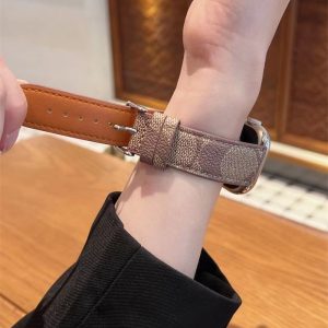 Alternative view of コーチ apple watch バンド レザー アップルウォッチ バンド ・ベルト 人気ブランド coach メンズ おしゃれ iwatch S10 バンド 女性 本革 apple watch レザー バンド