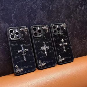 iphone17/17pro ケース ブランドコピー iphone17air/16/16promax スマホケース クロム ハーツ iphone15pro/14pro ケース 韓国 流行り
