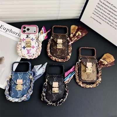 ルイヴィトン iPhone17 ケース 新作 iphone17pro ケース ハイブランド ヴィトン 携帯ケース ストラップ 付き iphone16/16pro/15/14ケース 大人可愛い ブランド スカーフ付き